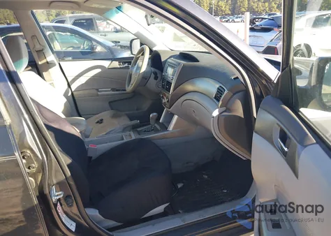 2009 Subaru Forester 2.5X из США, поврежденный, VIN JF2SH63649H717425